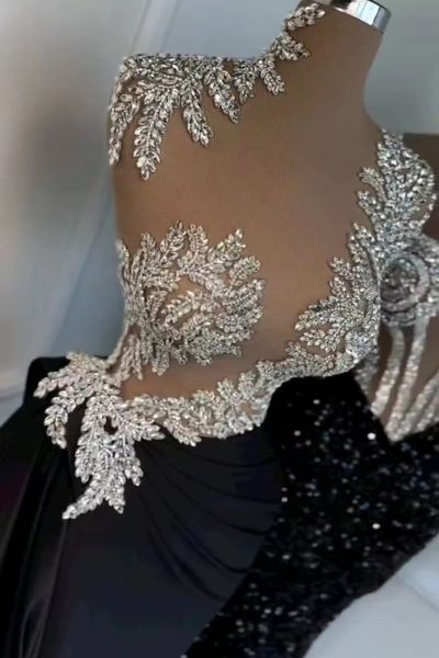 ladies' evening dress black dress with diamond off shoulder sheath velvet pockets and hips, Black;pink
ladies' evening dress black dress with diamond off shoulder sheath velvet pockets and hips, Black;pink
