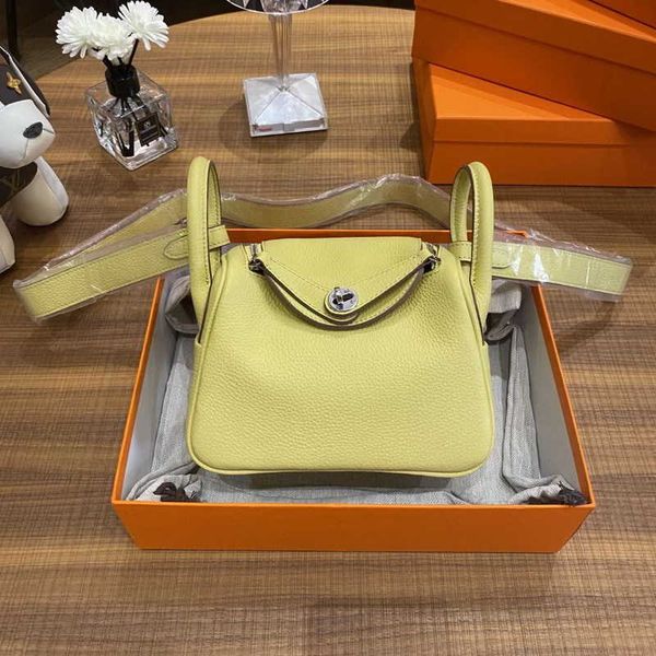 2023 luxury bags original designer new h layer cow leather togo 19cm mini lindys bag messenger medicine women's 3 4ybq
2023 luxury bags original designer new h layer cow leather togo 19cm mini lindys bag messenger medicine women's 3 4ybq