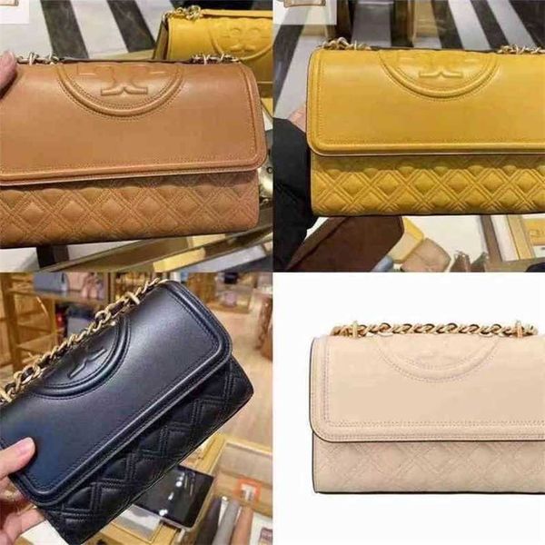 designer bag foreign trade same european and american simple solid color embossed rhombic lattice single shoulder flip messenger factory dir, Black
designer bag foreign trade same european and american simple solid color embossed rhombic lattice single shoulder flip messenger factory dir, Black