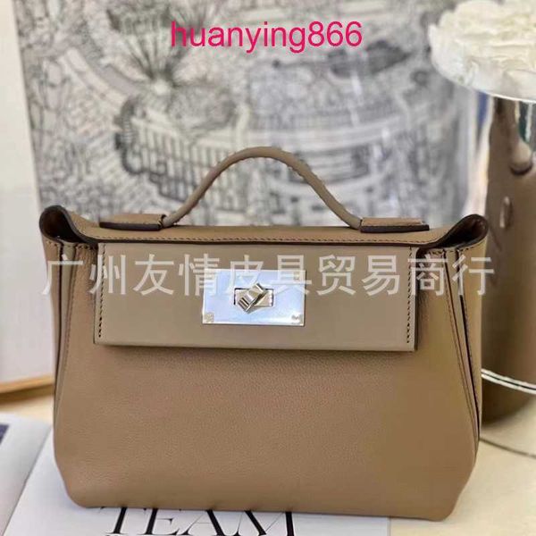 for bags designer herms's woman premium fashion leather layer women's mini2424 carrie portable shoulder cross-body dumplings szkj
for bags designer herms's woman premium fashion leather layer women's mini2424 carrie portable shoulder cross-body dumplings szkj