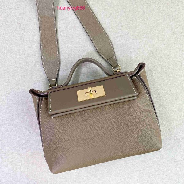 herms's bags for designer woman 2022 new layer cow leather 2424 kelys's wing mini fashion versatile one-shoulder cross-body portab
herms's bags for designer woman 2022 new layer cow leather 2424 kelys's wing mini fashion versatile one-shoulder cross-body portab