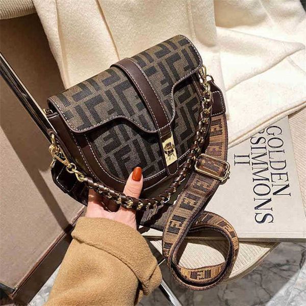 handbag saddle small trend single shoulder ins street racket bag factory direct sales 70% off, Black
handbag saddle small trend single shoulder ins street racket bag factory direct sales 70% off, Black