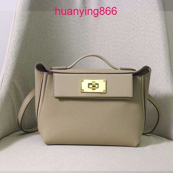 for designer herms's bags woman togo layer cowhide wing cross-body one-shoulder portable women's leather dumplings kelys's go
for designer herms's bags woman togo layer cowhide wing cross-body one-shoulder portable women's leather dumplings kelys's go