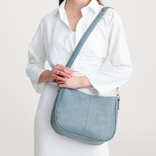 hbp simple women's bag outdoor handbag solid color large capacity fashion shoulder bag
hbp simple women's bag outdoor handbag solid color large capacity fashion shoulder bag