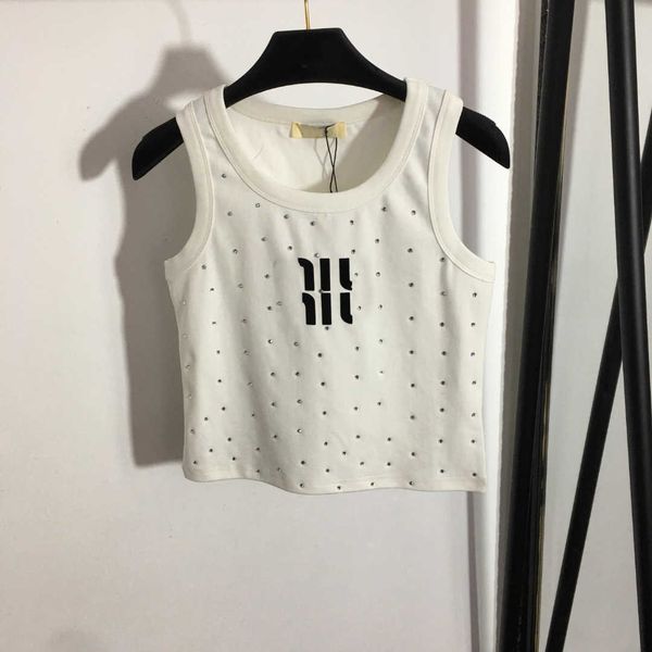 23ss designer brand womens vest drill letter versatile little tanks short yoga clothes sports vests women clothing, Black;white
23ss designer brand womens vest drill letter versatile little tanks short yoga clothes sports vests women clothing, Black;white