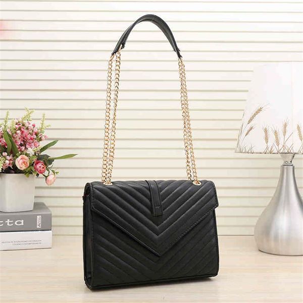 shoulder bags designer bag handbags square chain large capacity stitched messenger classic womens handbag ladies composite tote pu238b, Black;red
shoulder bags designer bag handbags square chain large capacity stitched messenger classic womens handbag ladies composite tote pu238b, Black;red