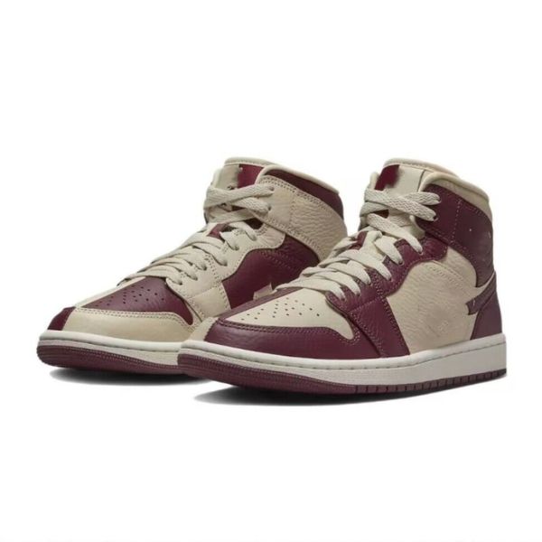 2023 basketball shoes jumpman 1 retro 1s mid split invert beach cherrywood french blue black white trainers sneakers size 36-45
2023 basketball shoes jumpman 1 retro 1s mid split invert beach cherrywood french blue black white trainers sneakers size 36-45