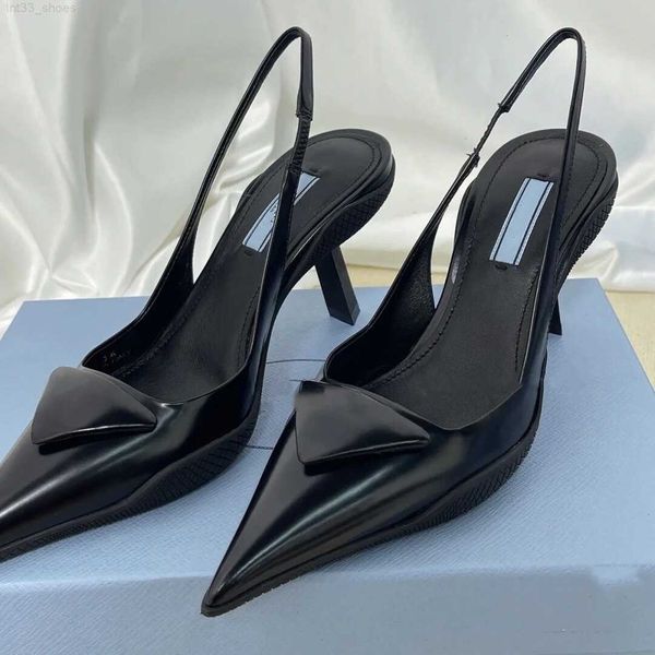sandals high heels summer casual shoes 2023 women flat ladies genuine leather slippers designer luxury p triangle sign size 35-40, Black
sandals high heels summer casual shoes 2023 women flat ladies genuine leather slippers designer luxury p triangle sign size 35-40, Black