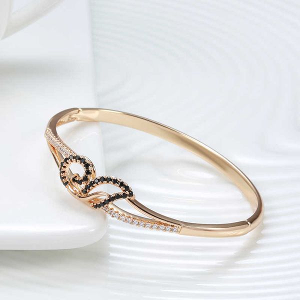 bracelets new trend copper plated genuine fashion simple two-color zircon rose gold lady bracelet, Black
bracelets new trend copper plated genuine fashion simple two-color zircon rose gold lady bracelet, Black