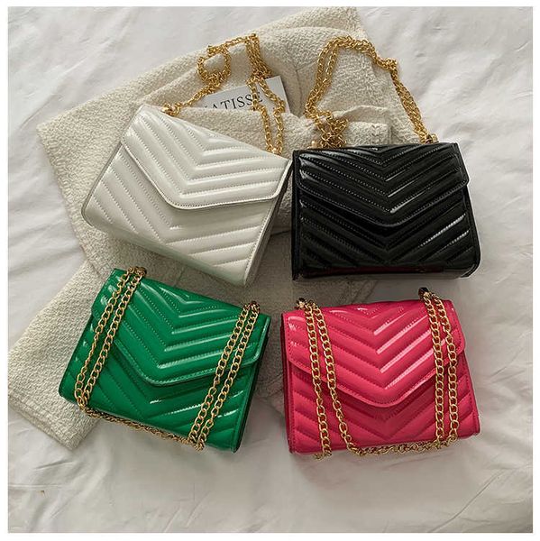 new women fashion shoulder bags solid color square crossbody bags chain glossy handbags stripe solid color brand bags 230308
new women fashion shoulder bags solid color square crossbody bags chain glossy handbags stripe solid color brand bags 230308