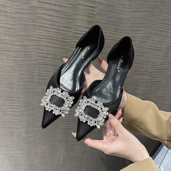 dress shoes new fashion crystal buckle women's flats pointed toe rhinestones single shoes crystal slip on mules dress shoes j230310, Black
dress shoes new fashion crystal buckle women's flats pointed toe rhinestones single shoes crystal slip on mules dress shoes j230310, Black