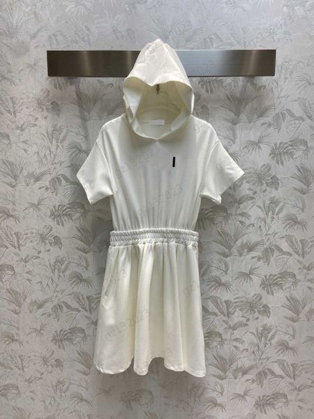 women dresses contrasting color letters embroidery hooded short sleeve dresses elastic waist fold design slim maxiskit bare waist dress for, Black;gray
women dresses contrasting color letters embroidery hooded short sleeve dresses elastic waist fold design slim maxiskit bare waist dress for, Black;gray