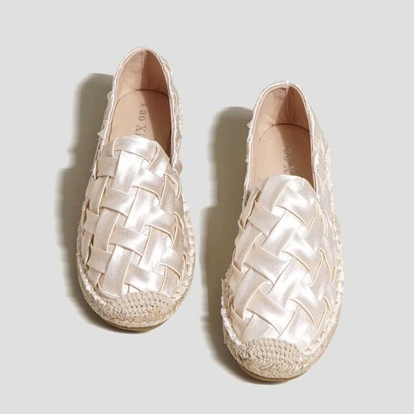 dress shoes 2022 spring women single shoes flats satin fabric loafers causal round toe shoes j230310, Black
dress shoes 2022 spring women single shoes flats satin fabric loafers causal round toe shoes j230310, Black