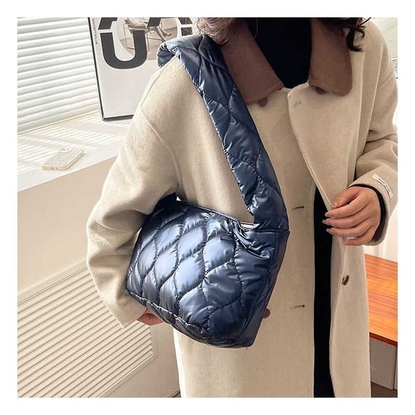 down jacket cotton jacket shoulder bags for women autumn winter new crossbody bags fashion diamond casual elegant bags 230308
down jacket cotton jacket shoulder bags for women autumn winter new crossbody bags fashion diamond casual elegant bags 230308