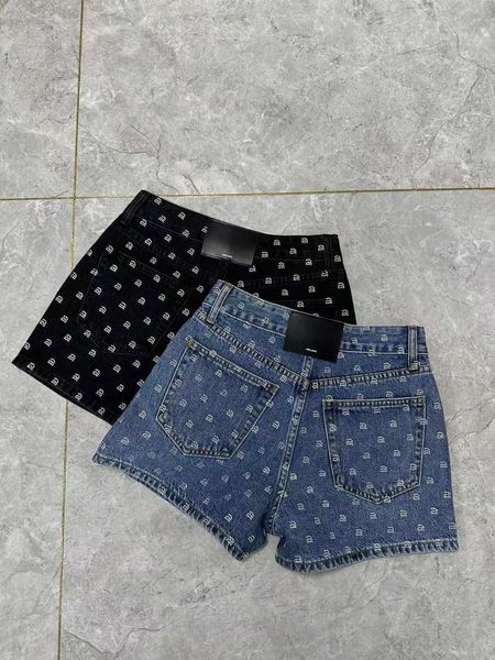 2023 wonmen small crowd new aw king full diamond waist denim shorts made wang rhinestone heavy work slimming pants, Blue
2023 wonmen small crowd new aw king full diamond waist denim shorts made wang rhinestone heavy work slimming pants, Blue