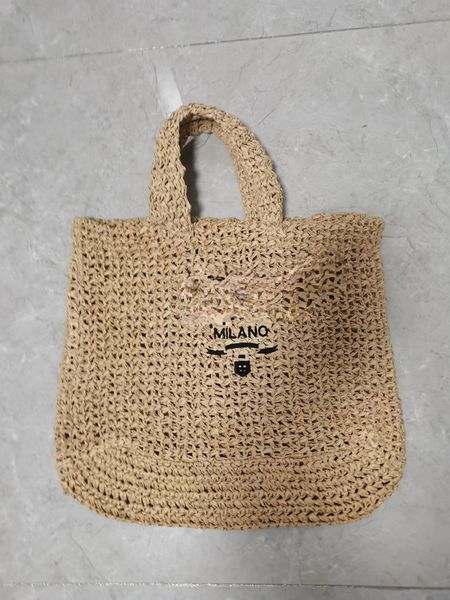 european and american summer ladies new striped embroidery handmade straw woven portable large beach bags shoulder bag tote bag leisure shop
european and american summer ladies new striped embroidery handmade straw woven portable large beach bags shoulder bag tote bag leisure shop