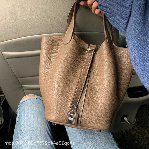 designer original purse bag bags basket small picotin he locks vegetable 2023 women s bucket tote shoulder high class handbag skfr outlet
designer original purse bag bags basket small picotin he locks vegetable 2023 women s bucket tote shoulder high class handbag skfr outlet