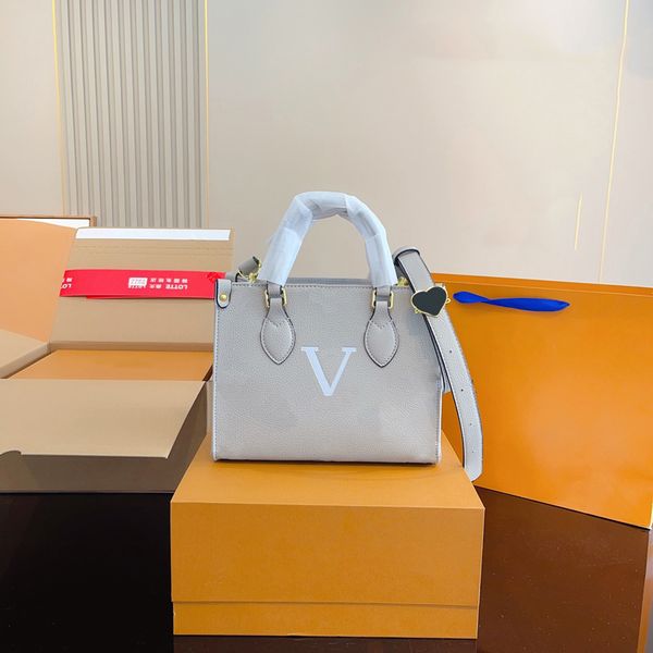 5a designer shoulder bags luxury outdoors women handbags tote real leather bag lady outdoors plaid purses duffle luggage by 1978 s300 006
5a designer shoulder bags luxury outdoors women handbags tote real leather bag lady outdoors plaid purses duffle luggage by 1978 s300 006