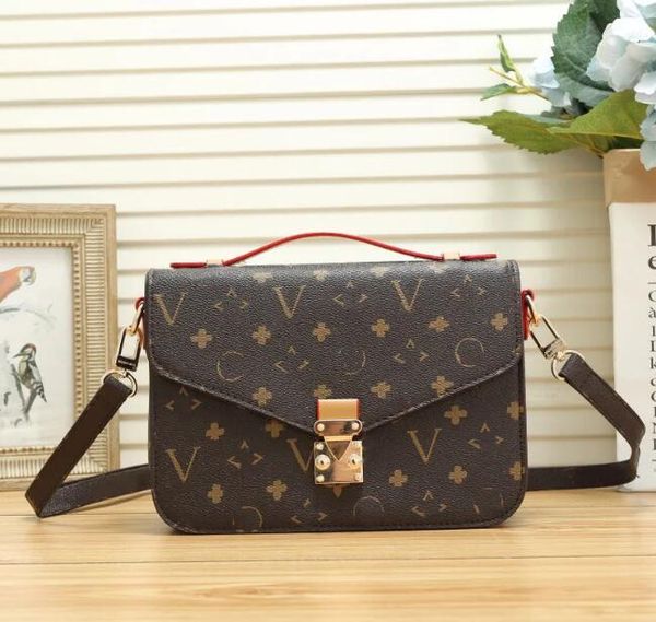 luxurys designer pu handbags women bags classic brand fashion ladies shoulder bag female tote handbag #1931
luxurys designer pu handbags women bags classic brand fashion ladies shoulder bag female tote handbag #1931
