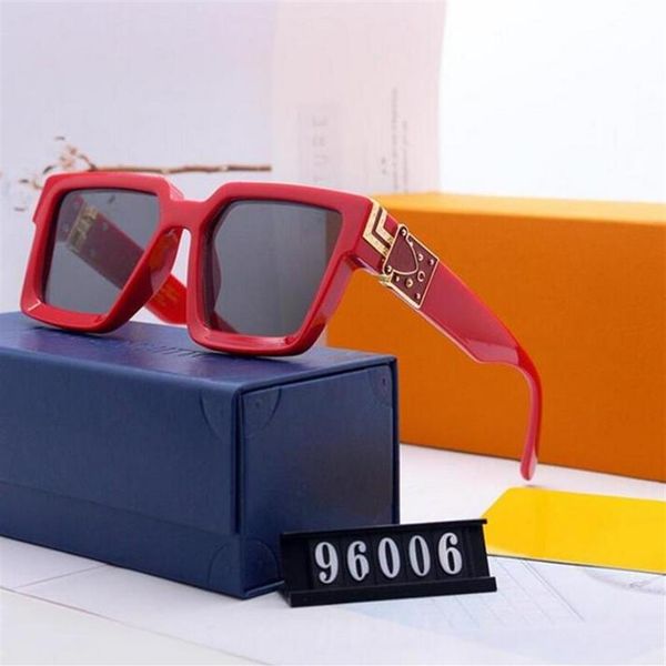 2020 new summer fashion vintage sunglasses women brand designers womens sunglasses ladies sun glasses with cases with268u, White;black
2020 new summer fashion vintage sunglasses women brand designers womens sunglasses ladies sun glasses with cases with268u, White;black