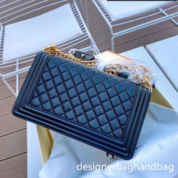 luxury ccity designer bag caviar handbag fashion messenger bag classic le boy women calfskin leather square shape flap shoulder sling vintag
luxury ccity designer bag caviar handbag fashion messenger bag classic le boy women calfskin leather square shape flap shoulder sling vintag