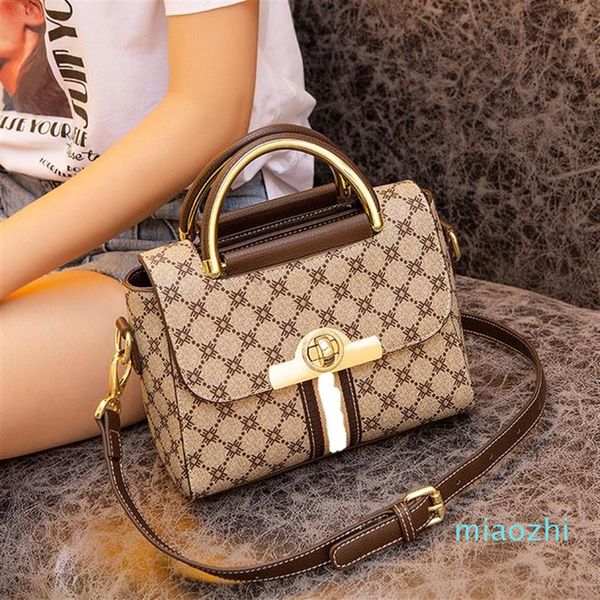 casual fashion women evening bags lady small mobile phone bag cross body shoulder tote pvc genuine leather handbags v217k
casual fashion women evening bags lady small mobile phone bag cross body shoulder tote pvc genuine leather handbags v217k