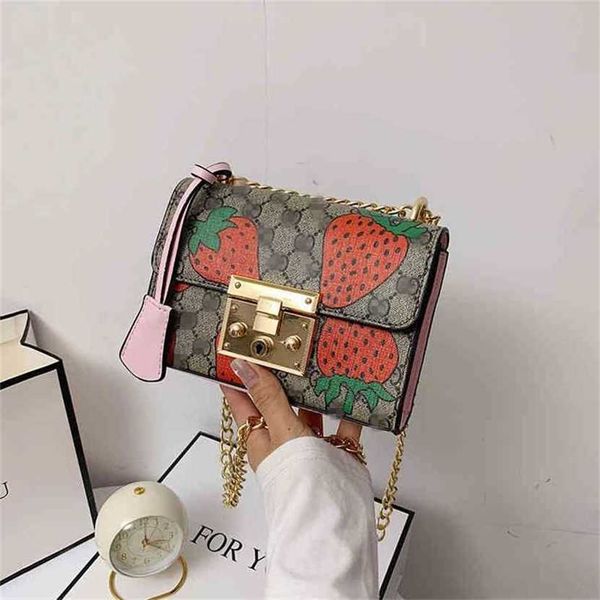 handbag 2023 fashion women's bag leather quality handbag women's style small square fresh, sweet and lovely shoulder chain women b
handbag 2023 fashion women's bag leather quality handbag women's style small square fresh, sweet and lovely shoulder chain women b