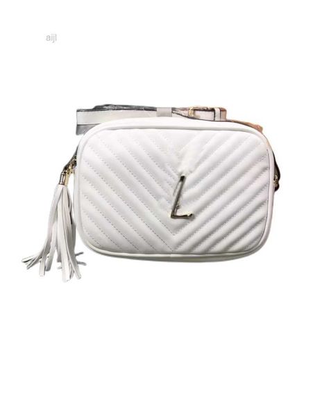 luxurys designer handbag classical single strapcrossbody bags striped heart shape shoulder banquet shopping wedding leisure business
luxurys designer handbag classical single strapcrossbody bags striped heart shape shoulder banquet shopping wedding leisure business