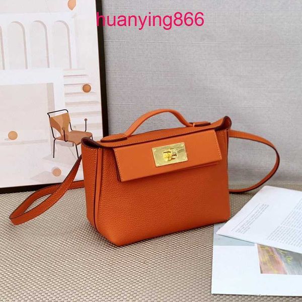 herms's bags for designer woman h family 2023 spring new small fresh leather women's layer cowhide kelys's 2424 handbag versa
herms's bags for designer woman h family 2023 spring new small fresh leather women's layer cowhide kelys's 2424 handbag versa