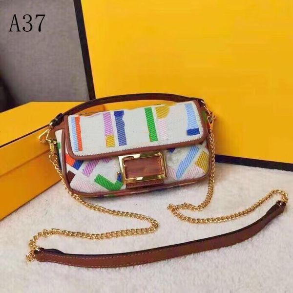 f-family bread messenger bag authentic messenger bag designer backpack chain messenger women's square flap clutch handbag underarm 0156
f-family bread messenger bag authentic messenger bag designer backpack chain messenger women's square flap clutch handbag underarm 0156