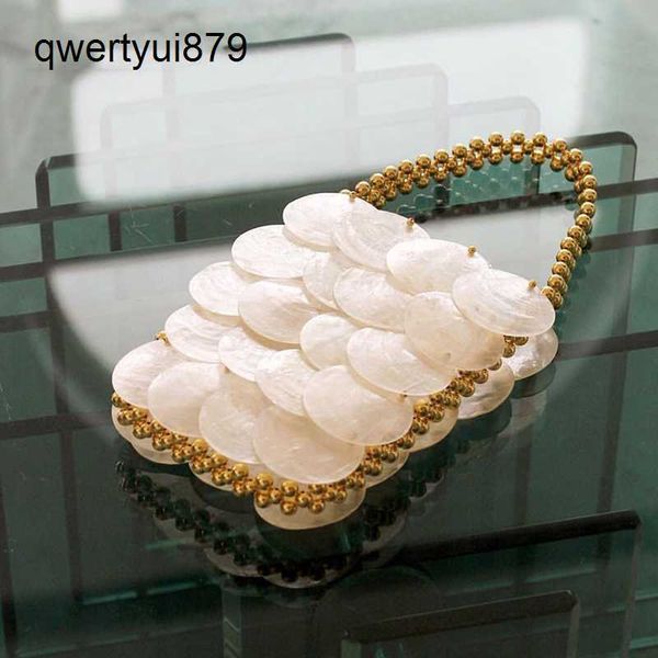 qwertyui879 totes 2022 new fairy shell bag natural fritillary piece bag sequin hand weaving beaded handbag crossbody phone ladies party eleg
qwertyui879 totes 2022 new fairy shell bag natural fritillary piece bag sequin hand weaving beaded handbag crossbody phone ladies party eleg