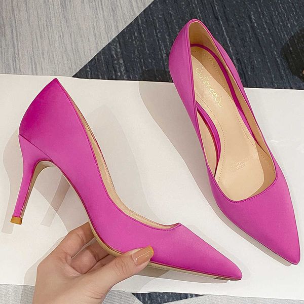 sandals new office lady pointed toe red yellow green bridal wedding shoes silk satin thin high heels stiletto bride 8cm pump o008, Black
sandals new office lady pointed toe red yellow green bridal wedding shoes silk satin thin high heels stiletto bride 8cm pump o008, Black