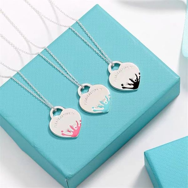 shaped heart tiffan necklace with designer bracelet sets luxury women's fashion suit brand jewelry 3-color with packaging box social ga, Silver
shaped heart tiffan necklace with designer bracelet sets luxury women's fashion suit brand jewelry 3-color with packaging box social ga, Silver