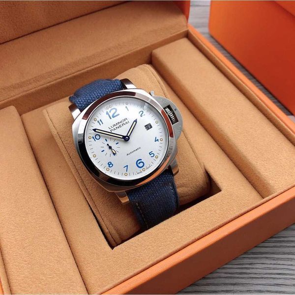 luxury mechanical watch panera_ automatic mechanical watch men's imported cowhide strap sports, Slivery;black
luxury mechanical watch panera_ automatic mechanical watch men's imported cowhide strap sports, Slivery;black