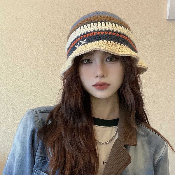 wide brim hats 2022 japanese niche design bucket hat vintage contrast knit women's cap warm and thin in winter versatile fashion fisher, Blue;gray
wide brim hats 2022 japanese niche design bucket hat vintage contrast knit women's cap warm and thin in winter versatile fashion fisher, Blue;gray