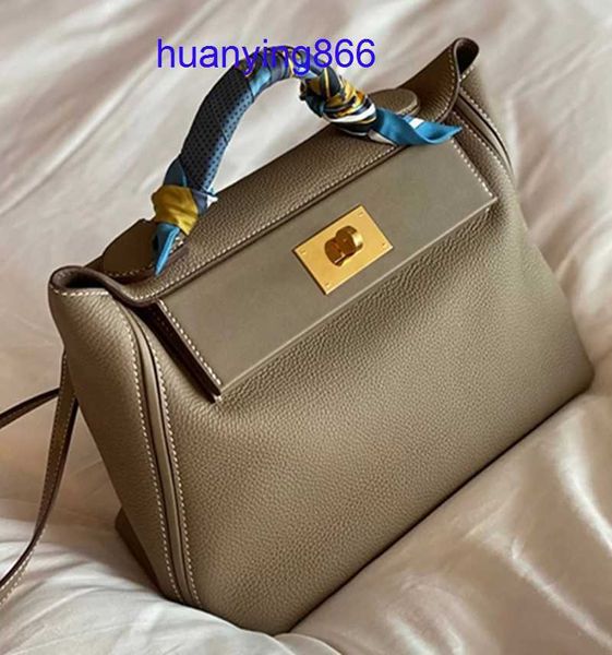 designer herms's bags for woman 2022 model 2424 head layer lychee grain cow leather kelys's bag fashion versatile shoulder handbag
designer herms's bags for woman 2022 model 2424 head layer lychee grain cow leather kelys's bag fashion versatile shoulder handbag