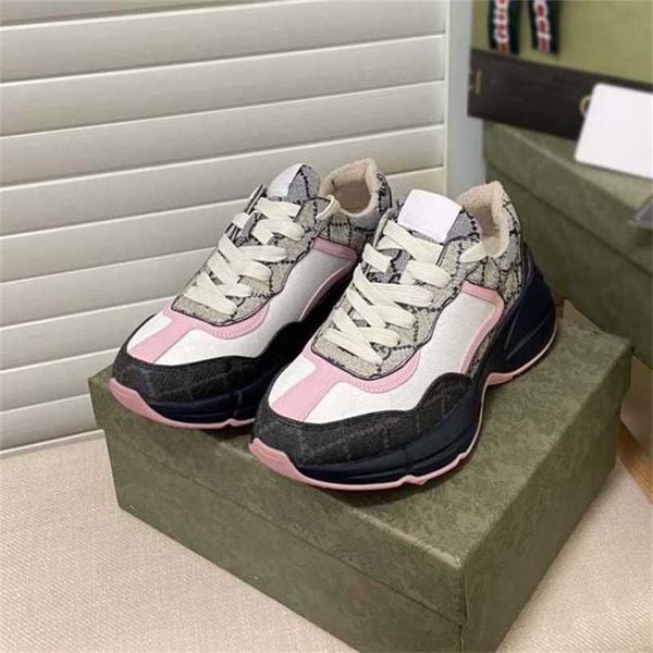 new designer shoes rhyton sneaker plaid pattern platform classic suede leather sports skateboarding shoe men women running walking black whi
new designer shoes rhyton sneaker plaid pattern platform classic suede leather sports skateboarding shoe men women running walking black whi