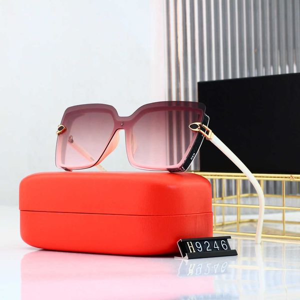 brand designer peepers eyewear polarized sunglasses caddis eyewear mirror frame driving sports 18x24 frame cool casual with box, White;black
brand designer peepers eyewear polarized sunglasses caddis eyewear mirror frame driving sports 18x24 frame cool casual with box, White;black