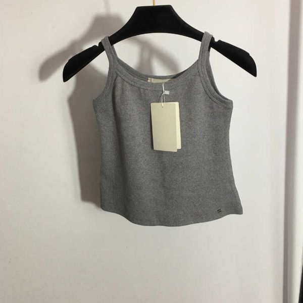 23ss womens designer brand vest stretch slimming halter versatile little tanks short yoga clothes sports vests women clothing a1, Black;white
23ss womens designer brand vest stretch slimming halter versatile little tanks short yoga clothes sports vests women clothing a1, Black;white