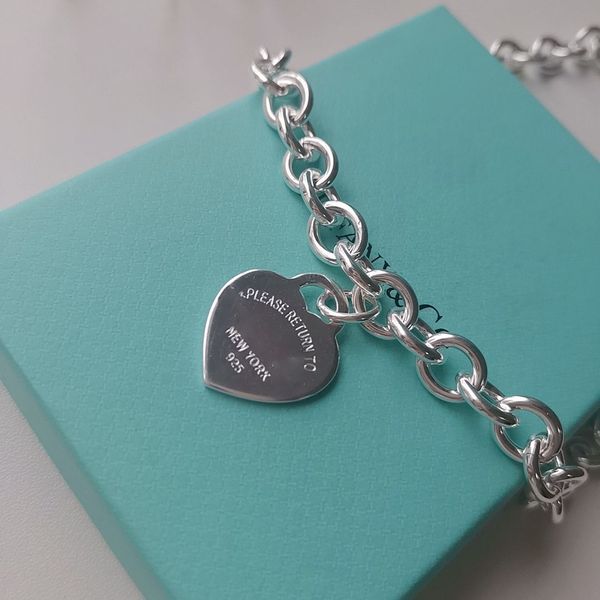 925 silver plated key pendant jewelry women necklace chain link luxury jewellery heart pendant couple custom love wedding party wholesale gi
925 silver plated key pendant jewelry women necklace chain link luxury jewellery heart pendant couple custom love wedding party wholesale gi