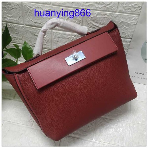 herms's bags for designer woman new layer cow leather kelys's with lychee pattern lock buckle portable shoulder messenger wome
herms's bags for designer woman new layer cow leather kelys's with lychee pattern lock buckle portable shoulder messenger wome