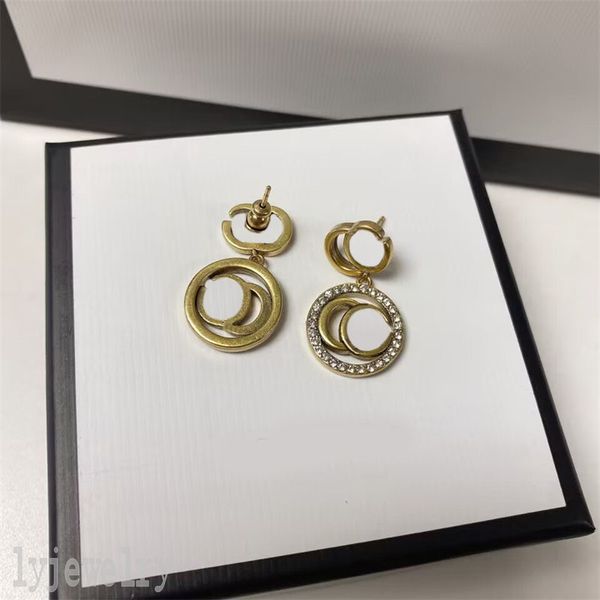 metal diamond women stud designer earring for girls trendy double g letters gold plated round drop dangle orecchini luxury earrings fashion, Golden;silver
metal diamond women stud designer earring for girls trendy double g letters gold plated round drop dangle orecchini luxury earrings fashion, Golden;silver