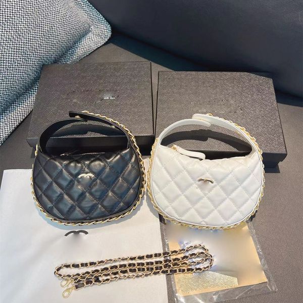 chanei designer bags handbag shoulder bag removable shoulder strap womens purses and handbags internal spacerbag 16x16x6cm
chanei designer bags handbag shoulder bag removable shoulder strap womens purses and handbags internal spacerbag 16x16x6cm