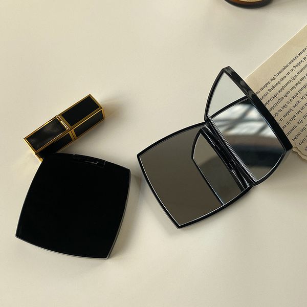 designer folding mirrors double-sided portable hd makeup magnifying mirror girl makeup mirror wholesale with flannel bags and gift boxes hom
designer folding mirrors double-sided portable hd makeup magnifying mirror girl makeup mirror wholesale with flannel bags and gift boxes hom