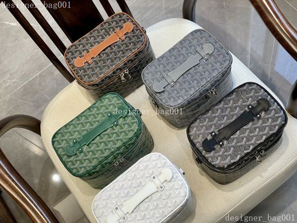luxurys designers cosmetic bag wallets card holder gy muse vanity case cross body tote key hangbag cards coins men genuine leather shoulder
luxurys designers cosmetic bag wallets card holder gy muse vanity case cross body tote key hangbag cards coins men genuine leather shoulder