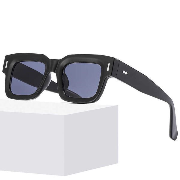 steampunk small frame meter set sunglasses for men y2k personality women glasses anti-blue light, White;black
steampunk small frame meter set sunglasses for men y2k personality women glasses anti-blue light, White;black