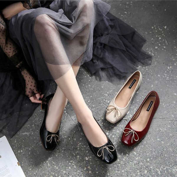 dress shoes metalic bowtie japanned leather loafers women square toe slip on moccasins british cozy widen single shoes woman plus size3645 j, Black
dress shoes metalic bowtie japanned leather loafers women square toe slip on moccasins british cozy widen single shoes woman plus size3645 j, Black