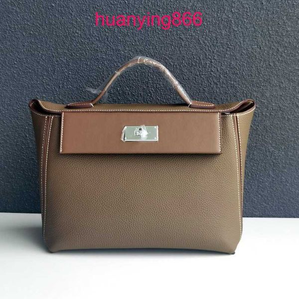 for designer herms's bags woman h family 2023 new leather women's layer cow briefcase kelys's 2424 handbag versatile messenge
for designer herms's bags woman h family 2023 new leather women's layer cow briefcase kelys's 2424 handbag versatile messenge