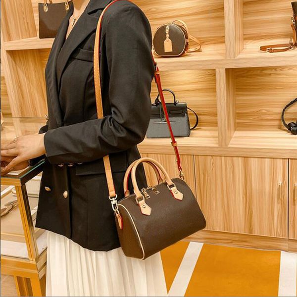 mini handbag designer women handbags genuine leather bags female flower ladies handbag mens wallets luxury womens shoulder bag brown flower
mini handbag designer women handbags genuine leather bags female flower ladies handbag mens wallets luxury womens shoulder bag brown flower