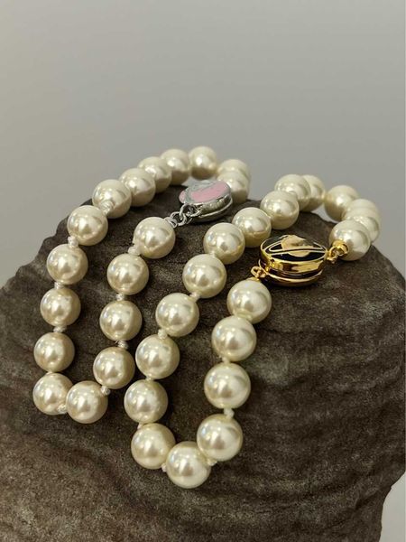 q spring and summer new palace fashion style pearl bracelet magnetic buckle easy to wear saturn o3/2, Black
q spring and summer new palace fashion style pearl bracelet magnetic buckle easy to wear saturn o3/2, Black
